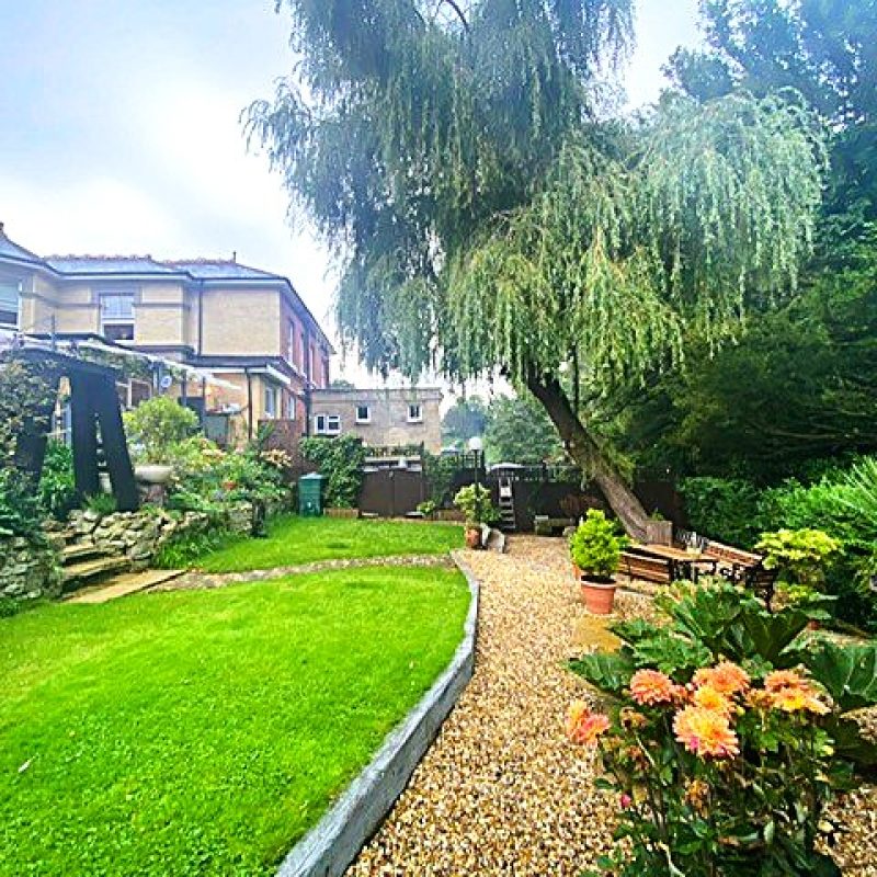 Guest Garden, Foxhills, 30 Victoria Avenue, Shanklin