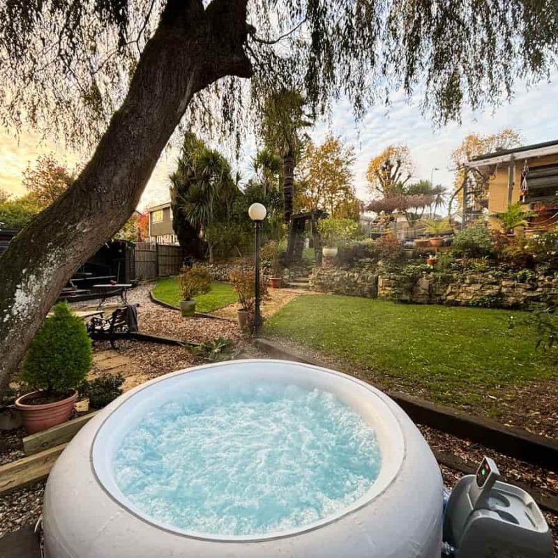 Hot Tub, Foxhills, 30 Victoria Avenue, Shanklin