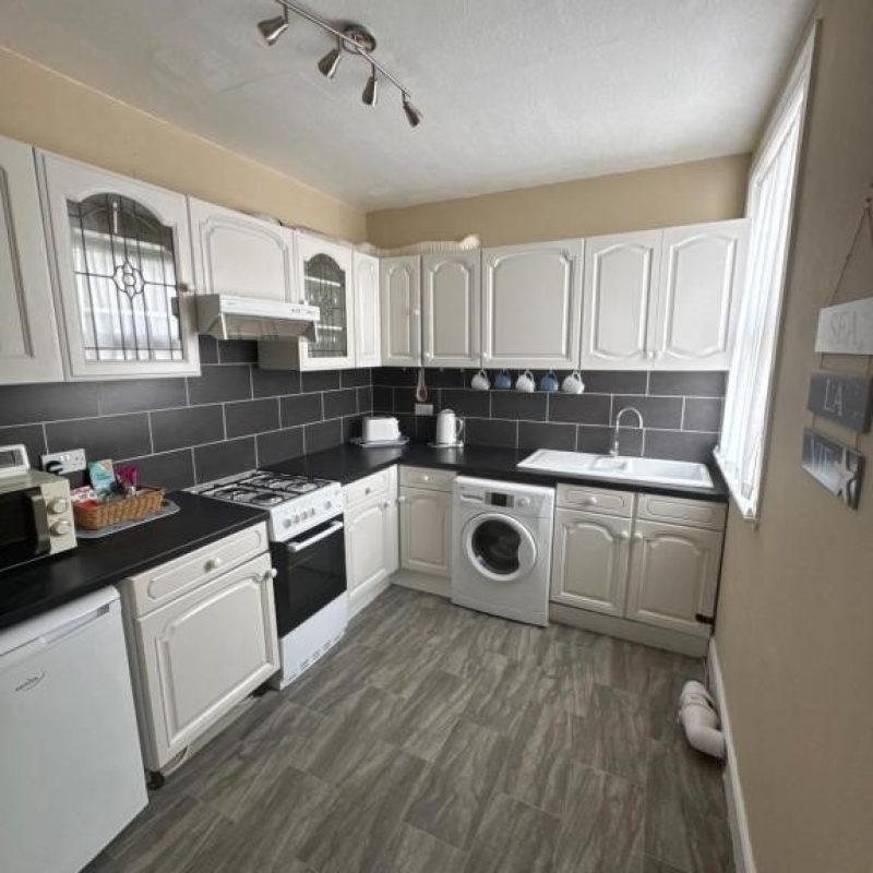 Kitchen Room View, The Osborne Holiday Apartments, 20 Esplanade, Shanklin