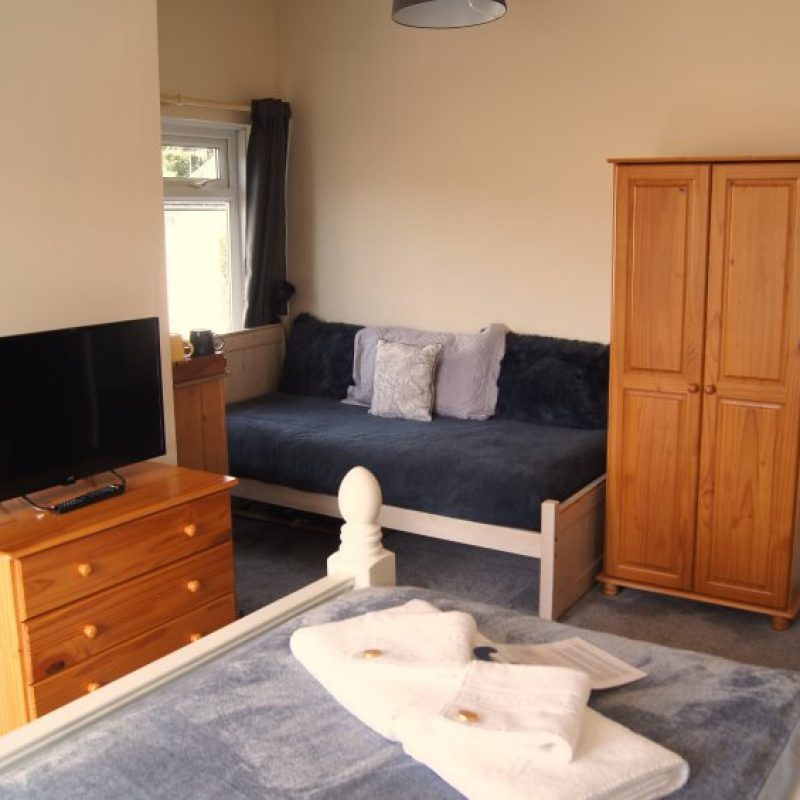 Triple Guest Room, The Braemar, 1 Grange Road, Shanklin